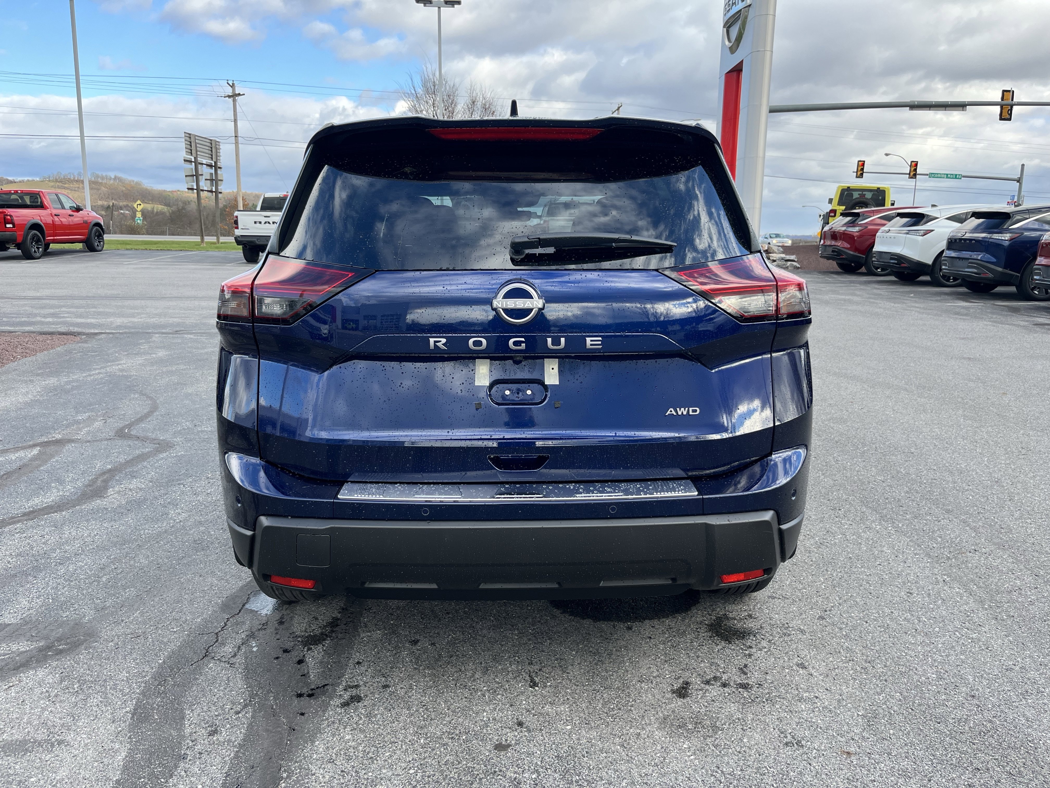 New 2026 Nissan Rogue SV w/ Cold Weather Package video 4