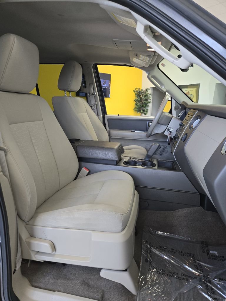 Used 2012 Ford Expedition EL XLT w/ HD Trailer Tow Pkg image 15