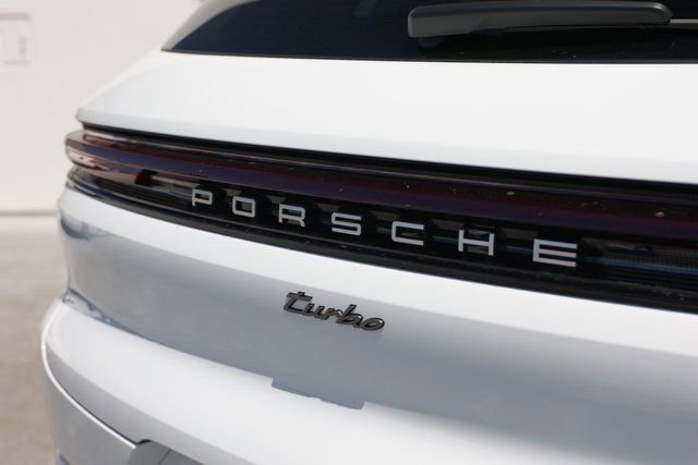 New 2025 Porsche Cayenne Turbo image 32