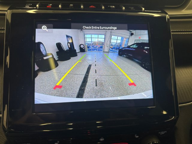 Used 2024 Jeep Grand Cherokee Altitude AWD/4WD image 32