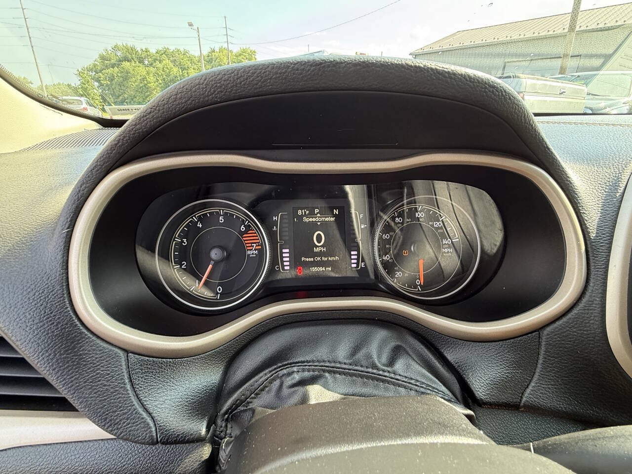 Used 2018 Jeep Cherokee Latitude w/ Altitude Package FWD image 14