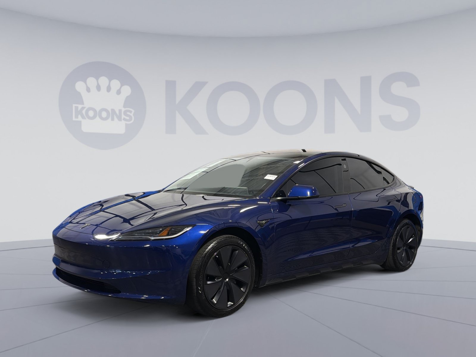 Used 2024 Tesla Model 3 Standard Range RWD image 1