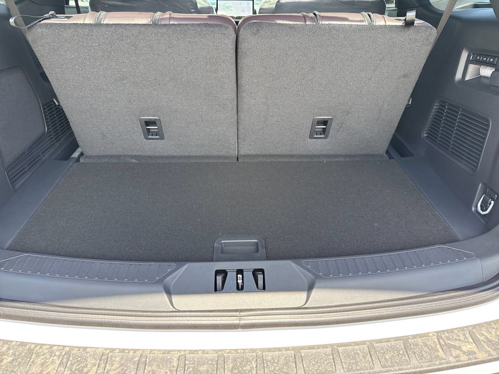 New 2026 Ford Explorer Platinum RWD image 21