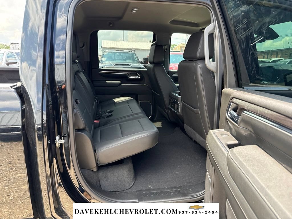 Used 2024 Chevrolet Silverado 3500 LTZ w/ LTZ Plus Package AWD/4WD image 19