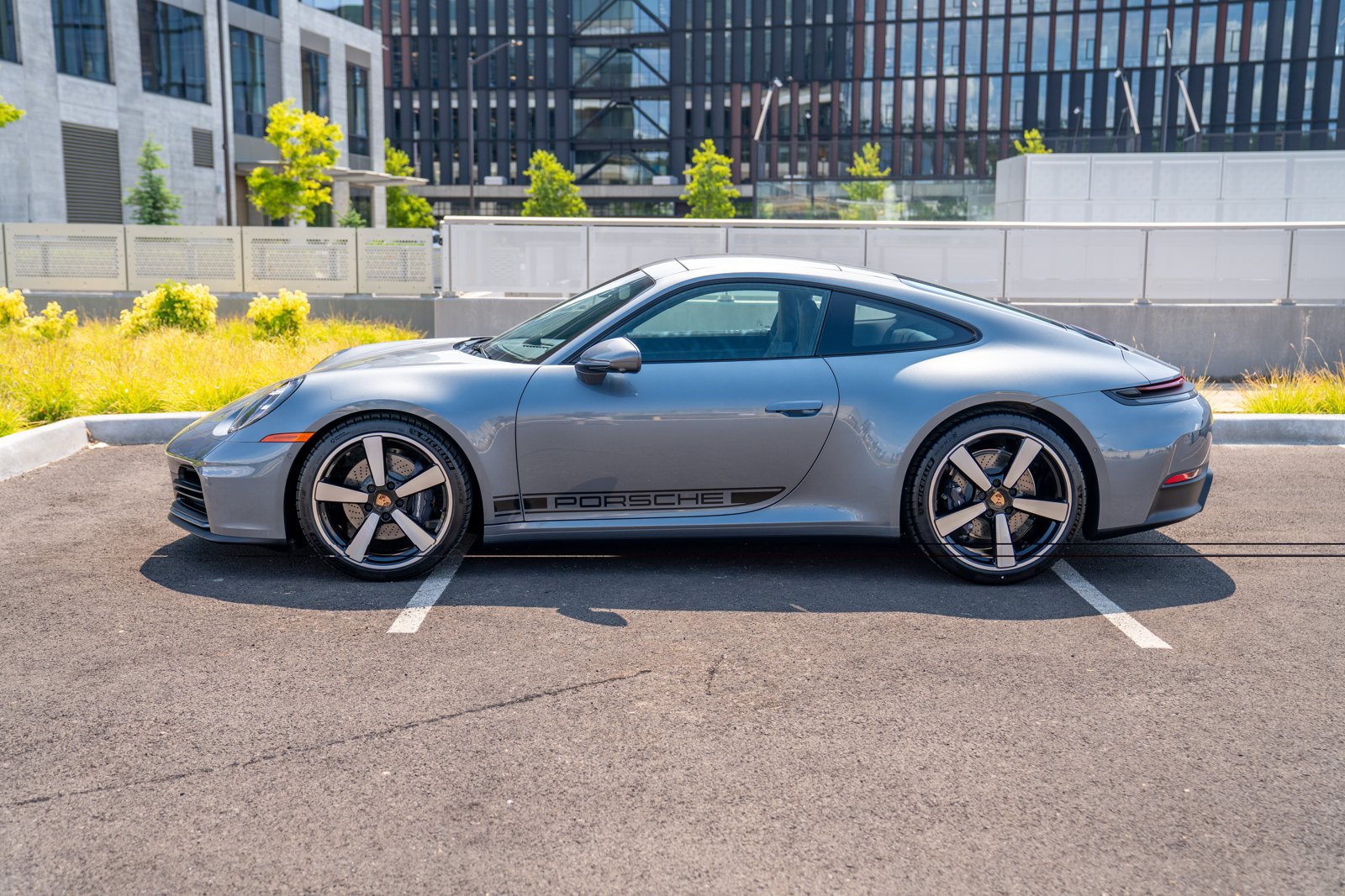 New 2026 Porsche 911 Carrera RWD image 2