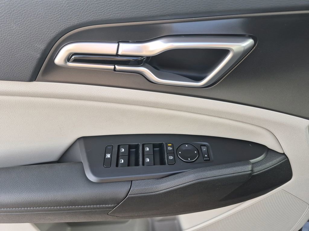 New 2026 Kia Sportage EX image 7