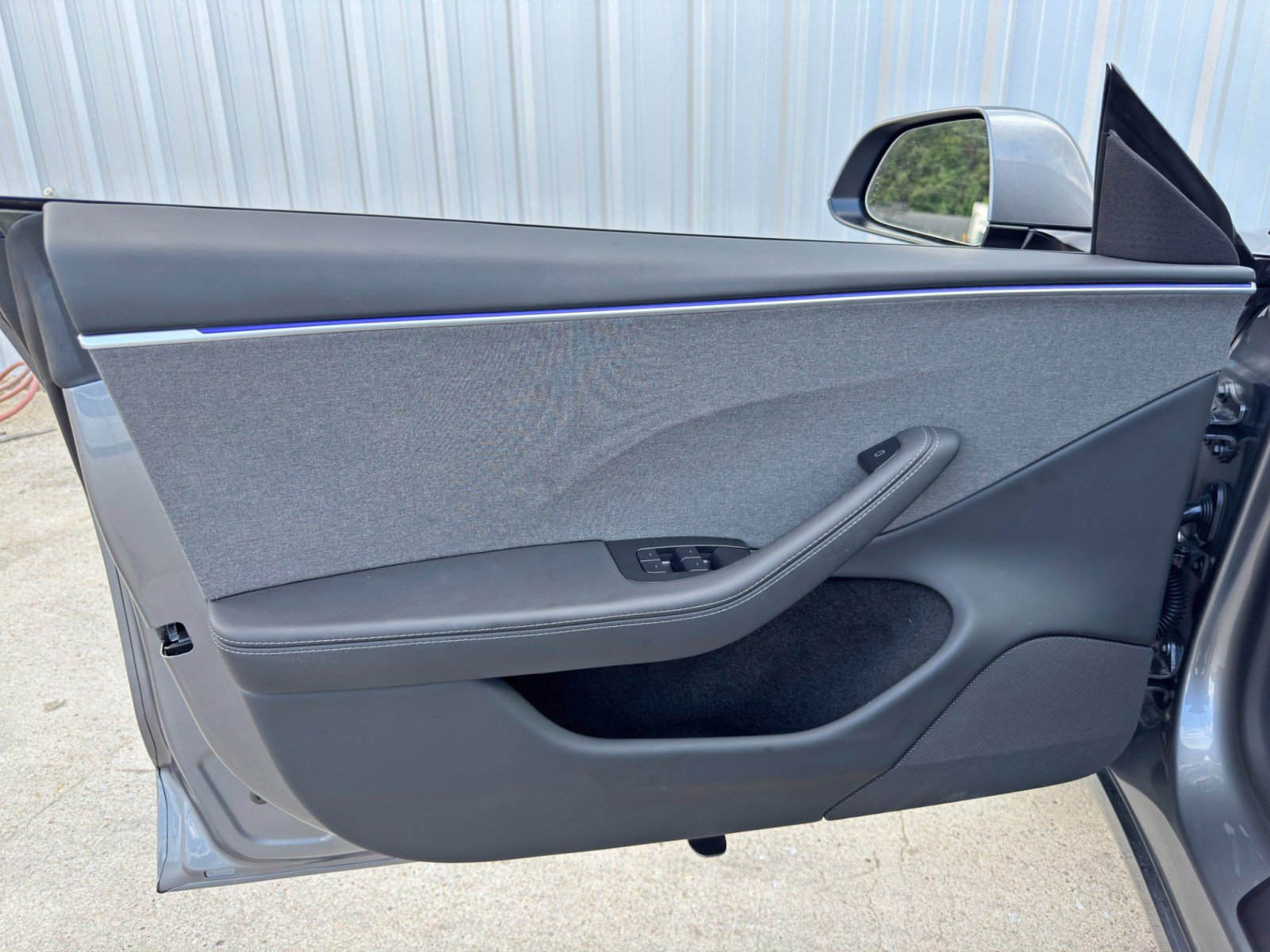 Used 2025 Tesla Model 3 Long Range image 46