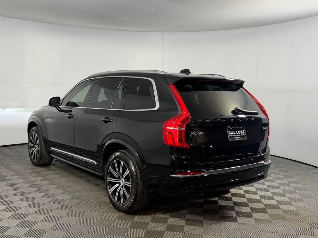 Used 2025 Volvo XC90 B6 Plus image 8