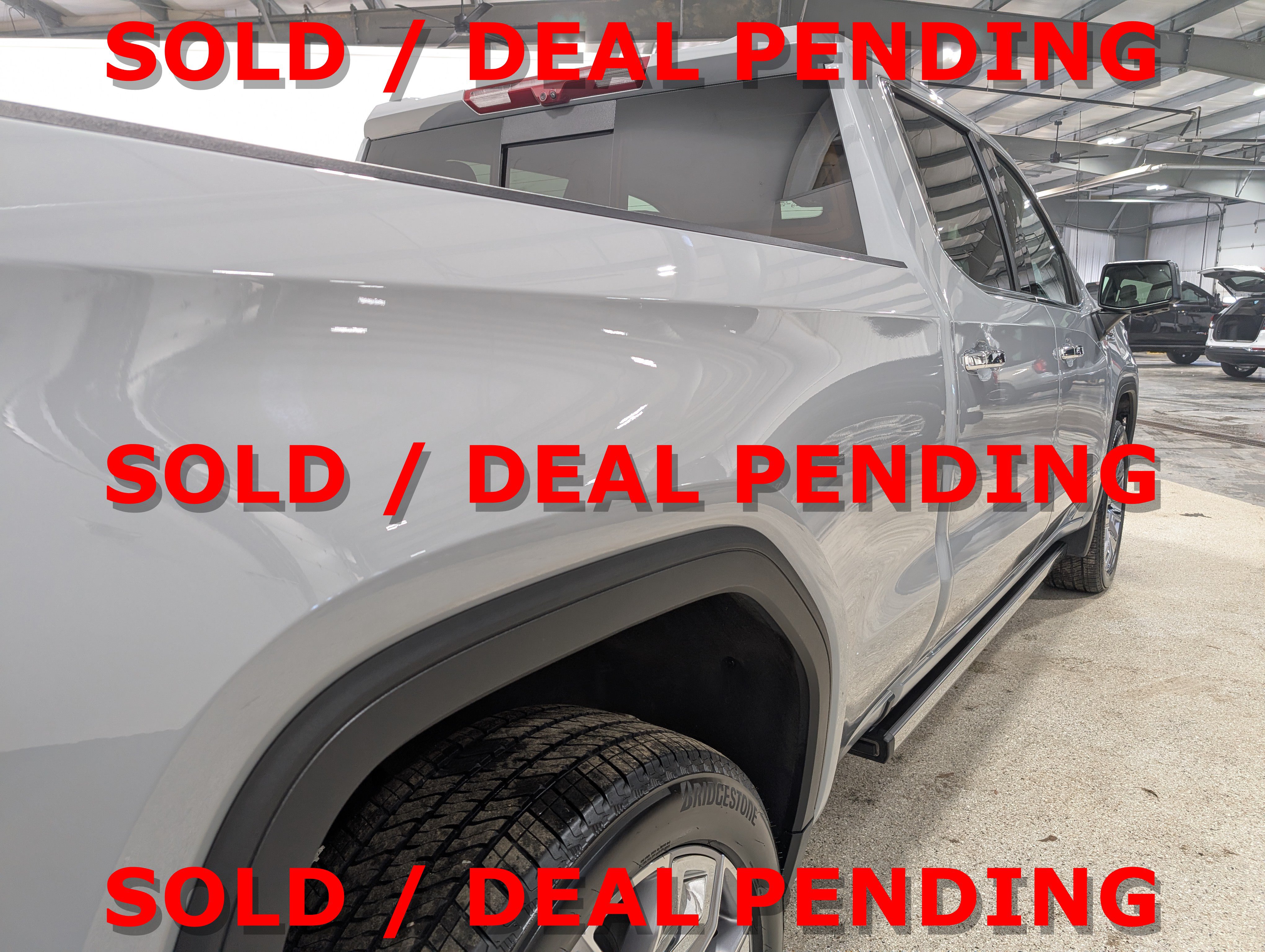 Used 2025 GMC Sierra 1500 Denali w/ Denali Reserve Package AWD/4WD image 3