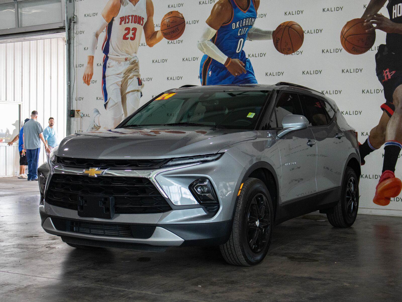 Used 2024 Chevrolet Blazer LT w/ Convenience Package FWD image 20