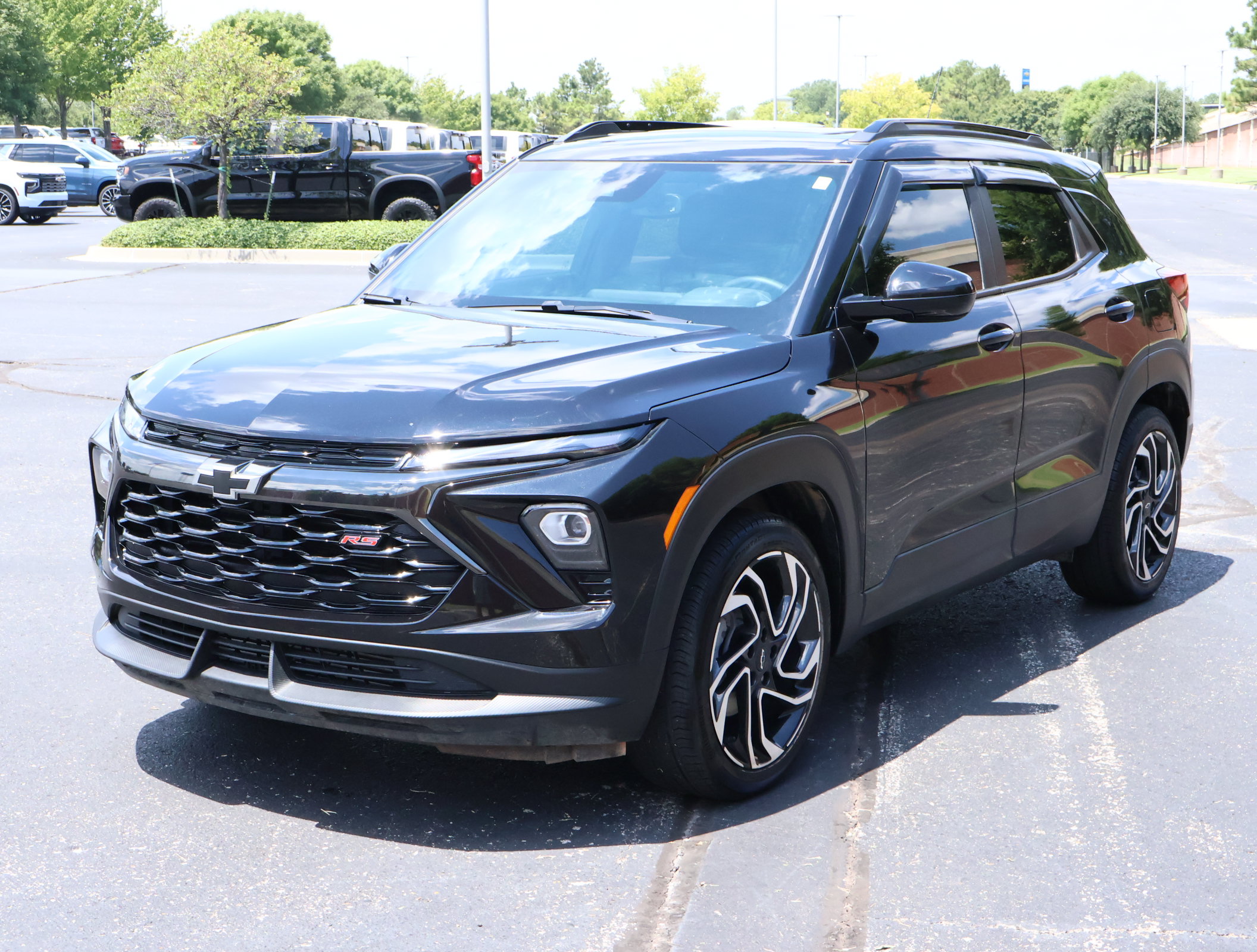 Used 2025 Chevrolet TrailBlazer RS w/ Convenience Package FWD image 30