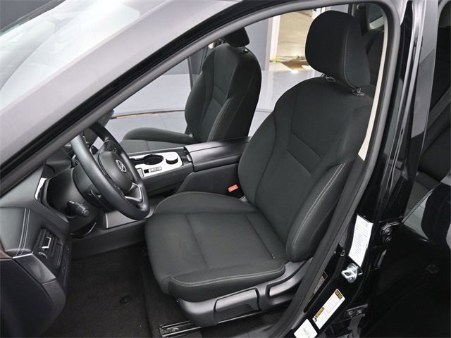 Used 2023 Nissan Rogue S image 11