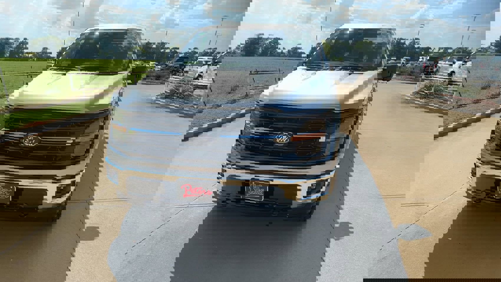 Used 2024 Ford F150 XLT w/ Mobile Office Package image 4