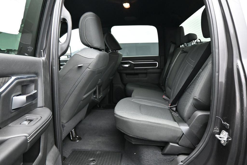 New 2026 RAM 3500 Big Horn AWD/4WD image 23