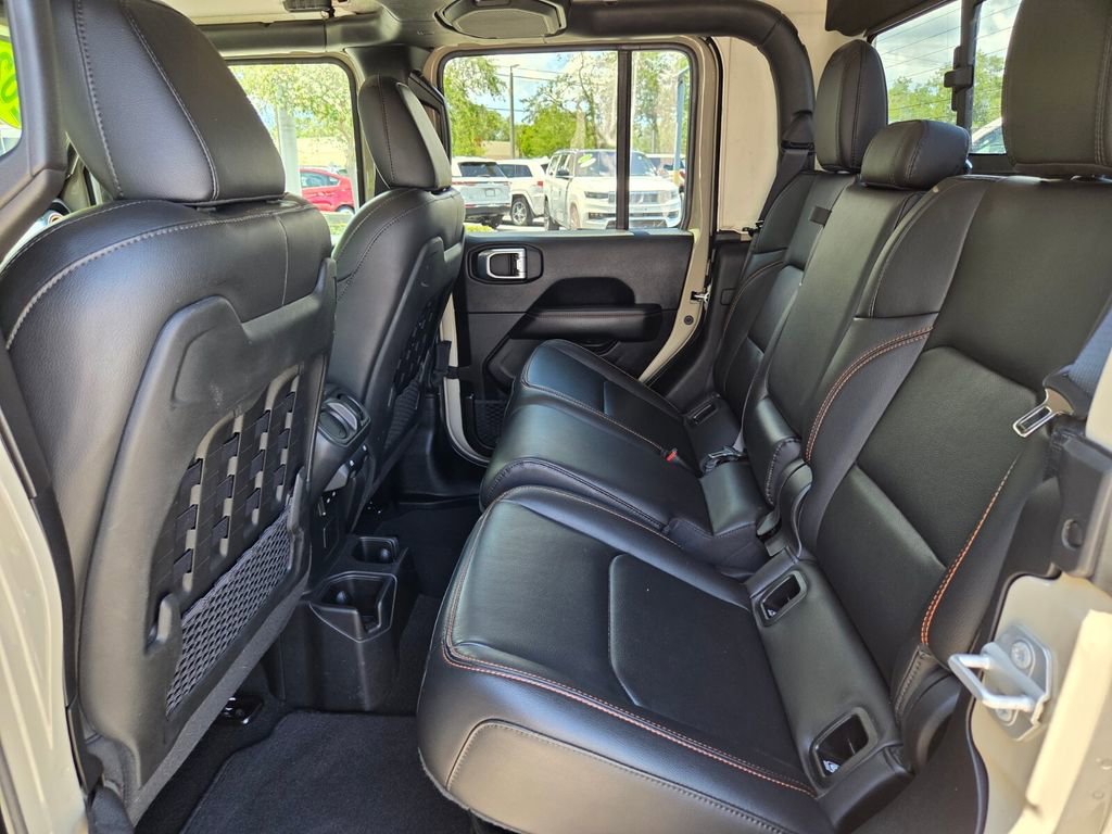 Used 2022 Jeep Gladiator Mojave w/ LED Lighting Group AWD/4WD image 14