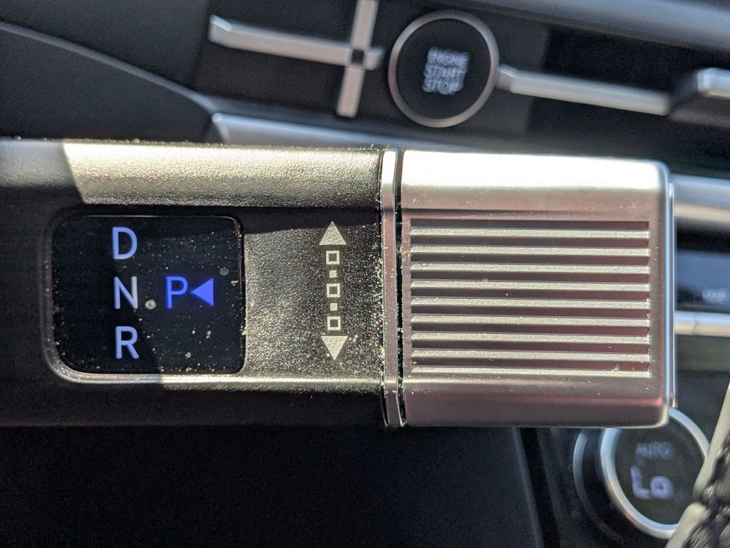 Certified 2025 Hyundai Santa Fe XRT image 12