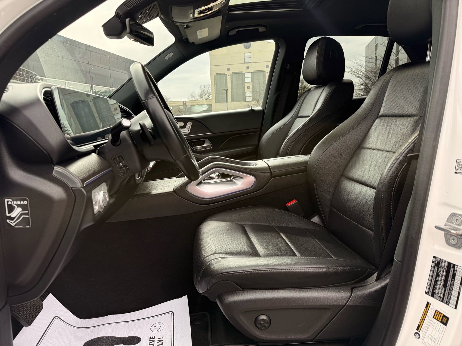 Used 2020 Mercedes-Benz GLE 350 4MATIC w/ Premium Package image 42