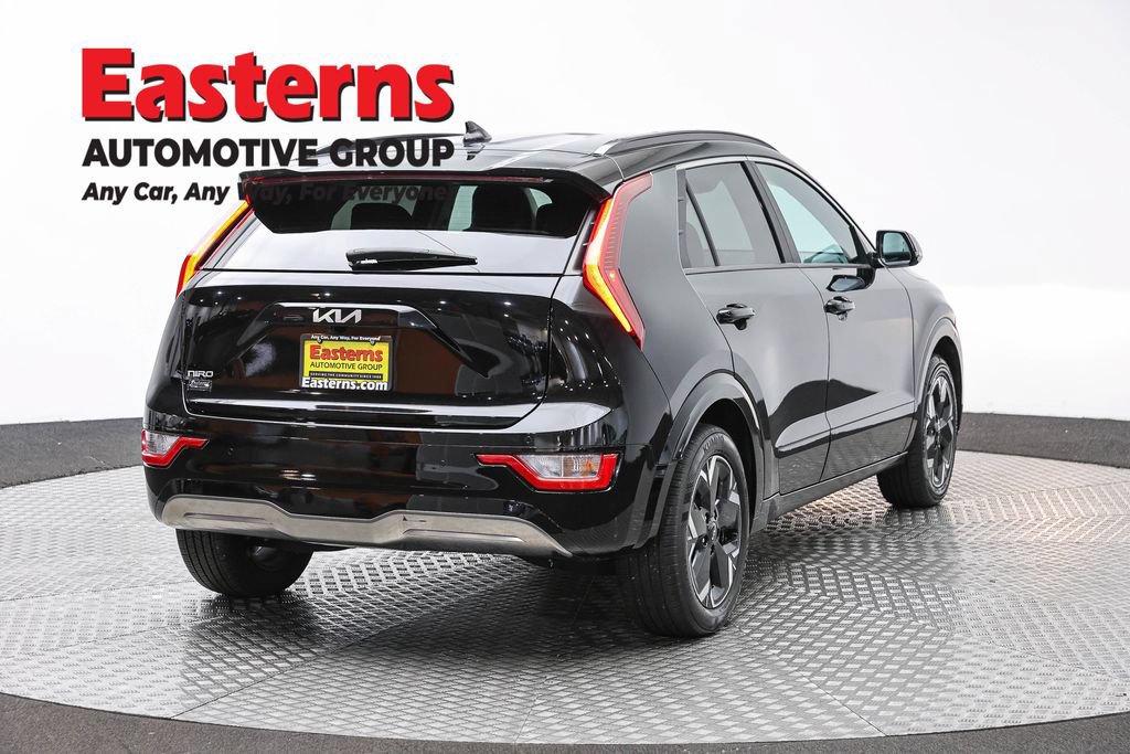 Used 2024 Kia Niro Wind w/ Wind Preserve Package FWD image 5