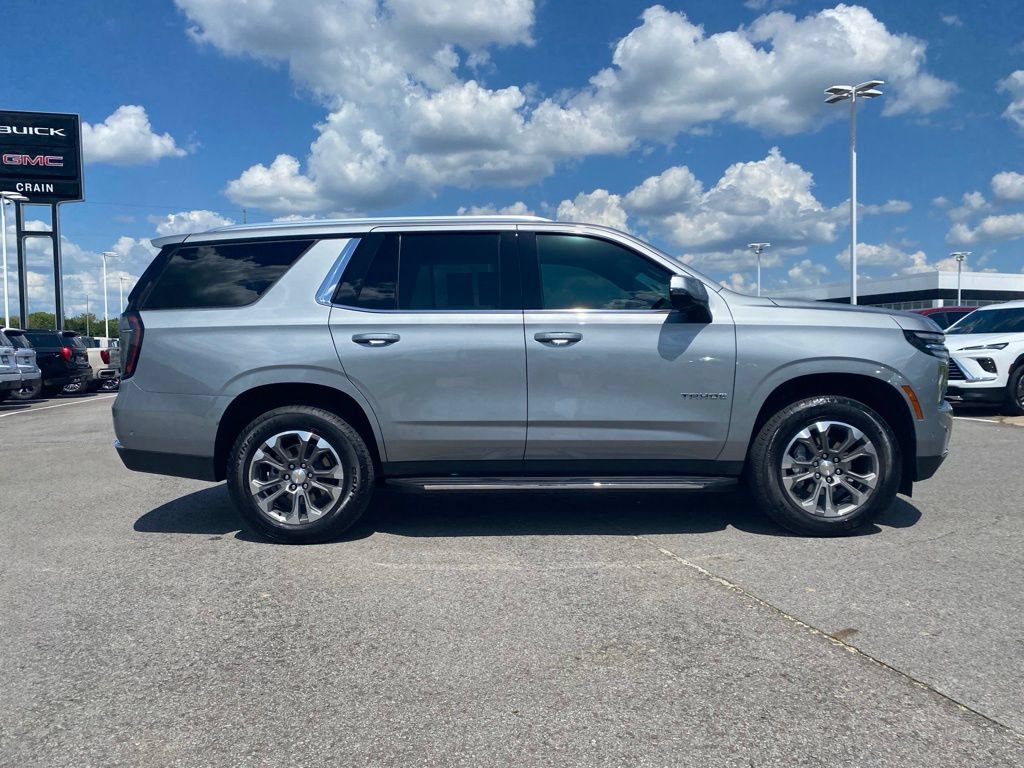 Used 2025 Chevrolet Tahoe LT w/ Comfort Package AWD/4WD image 5