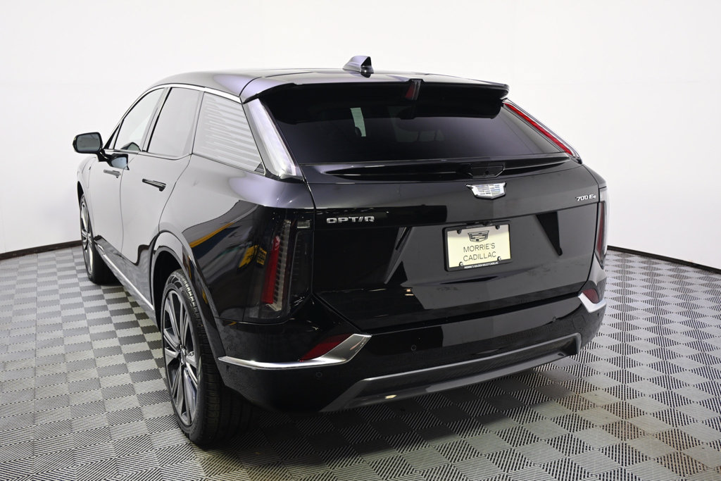 New 2026 Cadillac Optiq Luxury 2 w/ LPO, Floor Liner Package AWD/4WD image 4