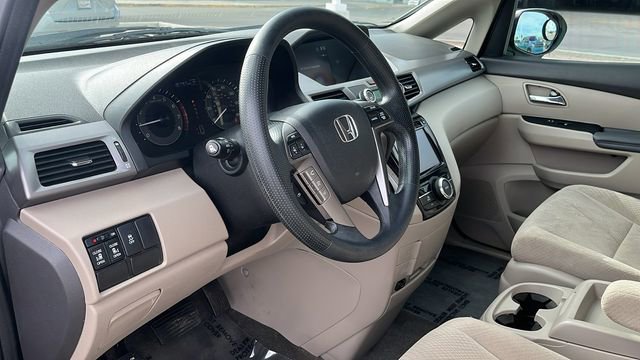 Used 2016 Honda Odyssey EX image 16
