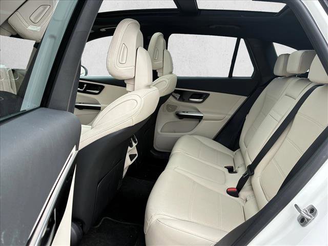 Certified 2026 Mercedes-Benz GLC 300 4MATIC image 25