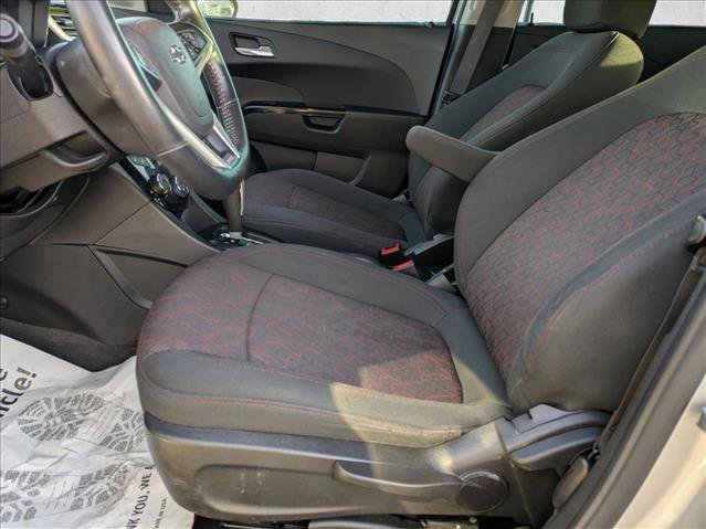 Used 2019 Chevrolet Sonic LT image 15