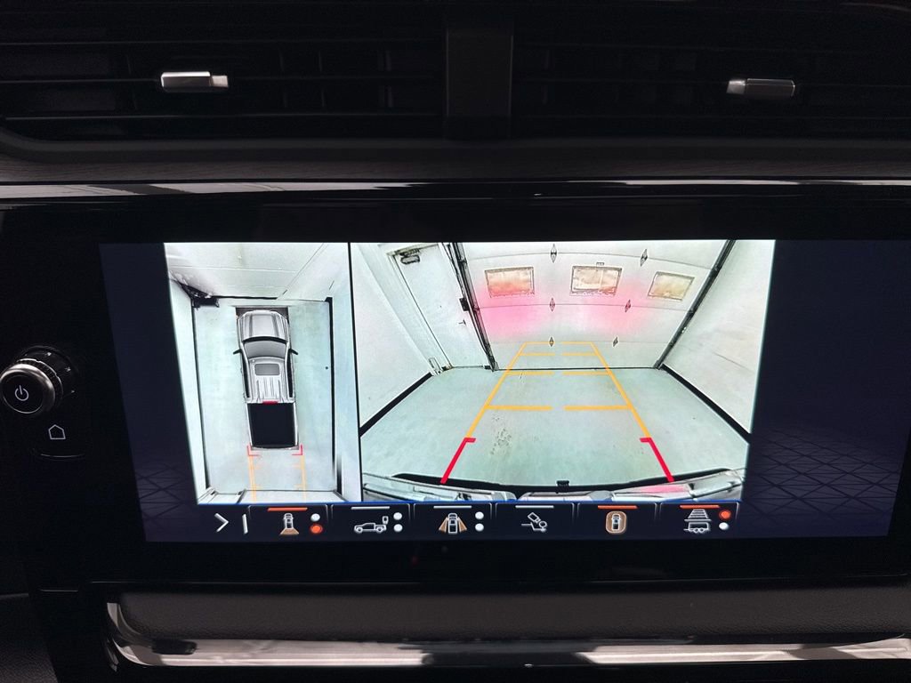 New 2026 GMC Sierra 1500 AT4 w/ AT4 Premium Package image 30