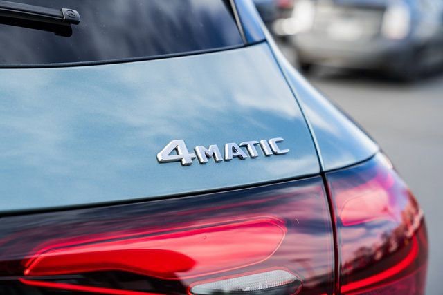 New 2026 Mercedes-Benz GLC 300 4MATIC image 8