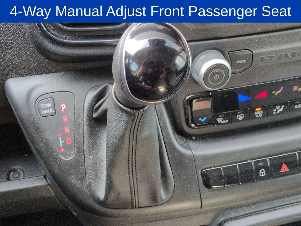 Used 2025 RAM ProMaster 2500 w/ Convenience Group FWD image 18