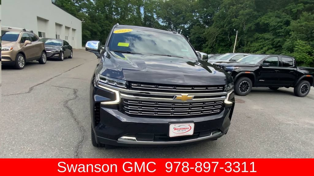 Used 2023 Chevrolet Tahoe Premier w/ Premium Package 2 AWD/4WD image 3