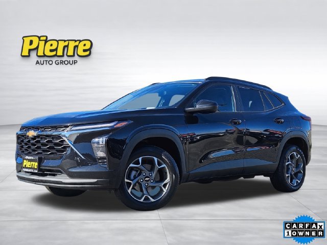 Used 2025 Chevrolet Trax LT