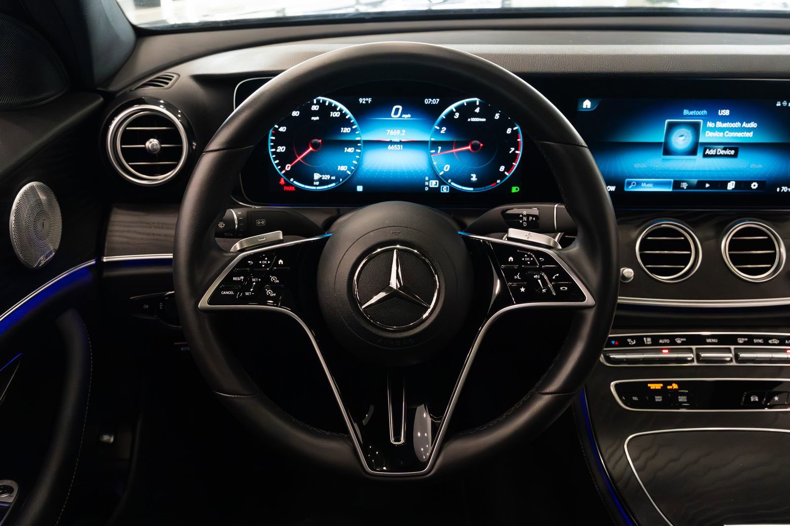 Used 2021 Mercedes-Benz E 350 4MATIC Sedan image 10
