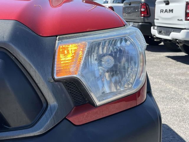 Used 2015 Toyota Tacoma PreRunner w/ Convenience Package RWD image 9