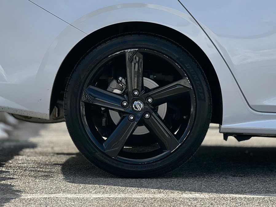 Used 2022 Nissan Sentra SR w/ Midnight Edition image 37