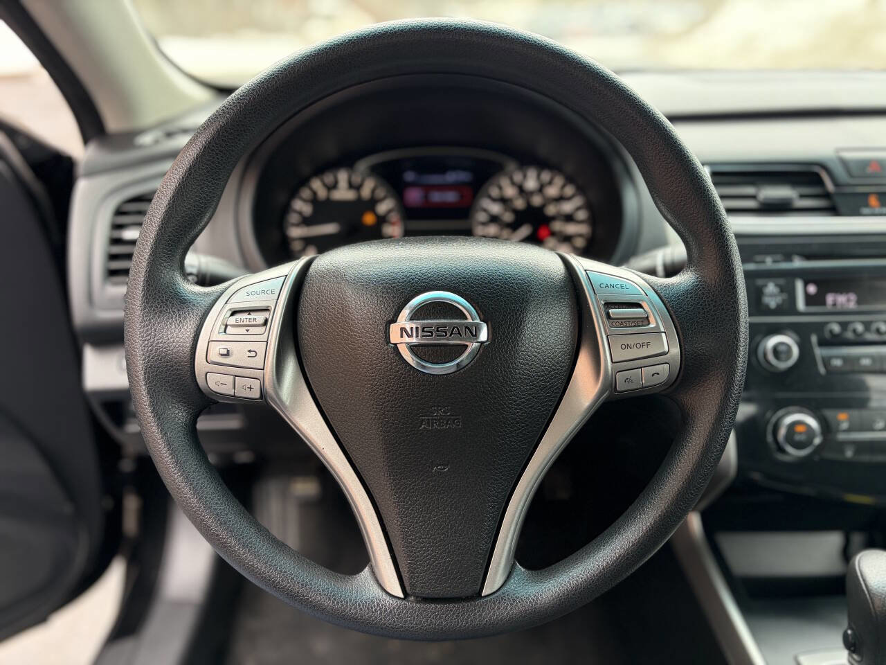 Used 2015 Nissan Altima 2.5 S w/ Power Driver Seat Package FWD image 25