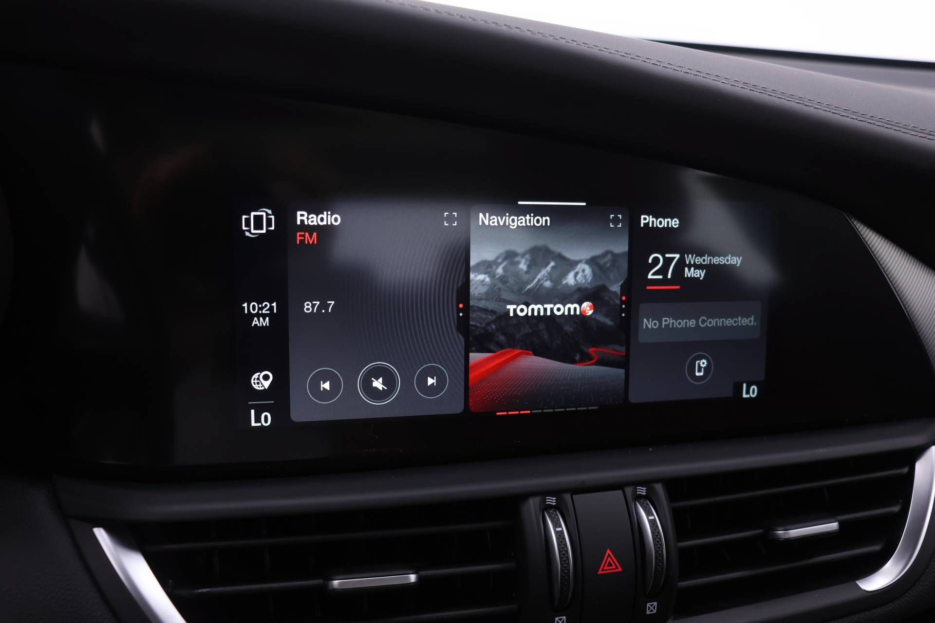 New 2026 Alfa Romeo Giulia AWD image 11