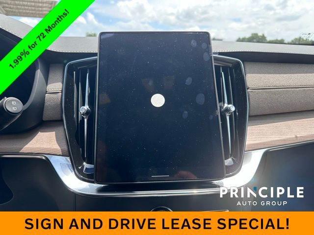 New 2026 Volvo XC90 B6 Plus w/ Protection Package Premier image 12