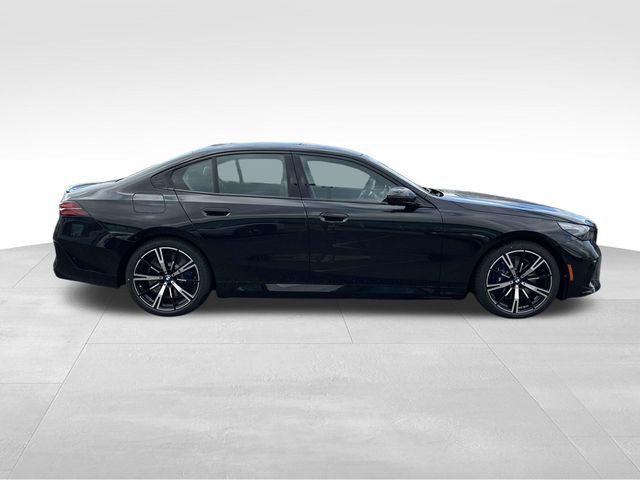 New 2027 BMW 550e xDrive AWD/4WD image 2