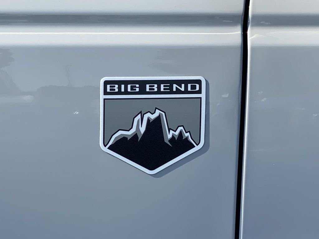 New 2026 Ford Bronco Big Bend w/ Black Diamond Package AWD/4WD image 8