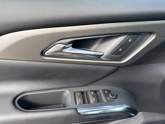 New 2026 Chevrolet Traverse LT w/ Driver Confidence Package FWD image 16