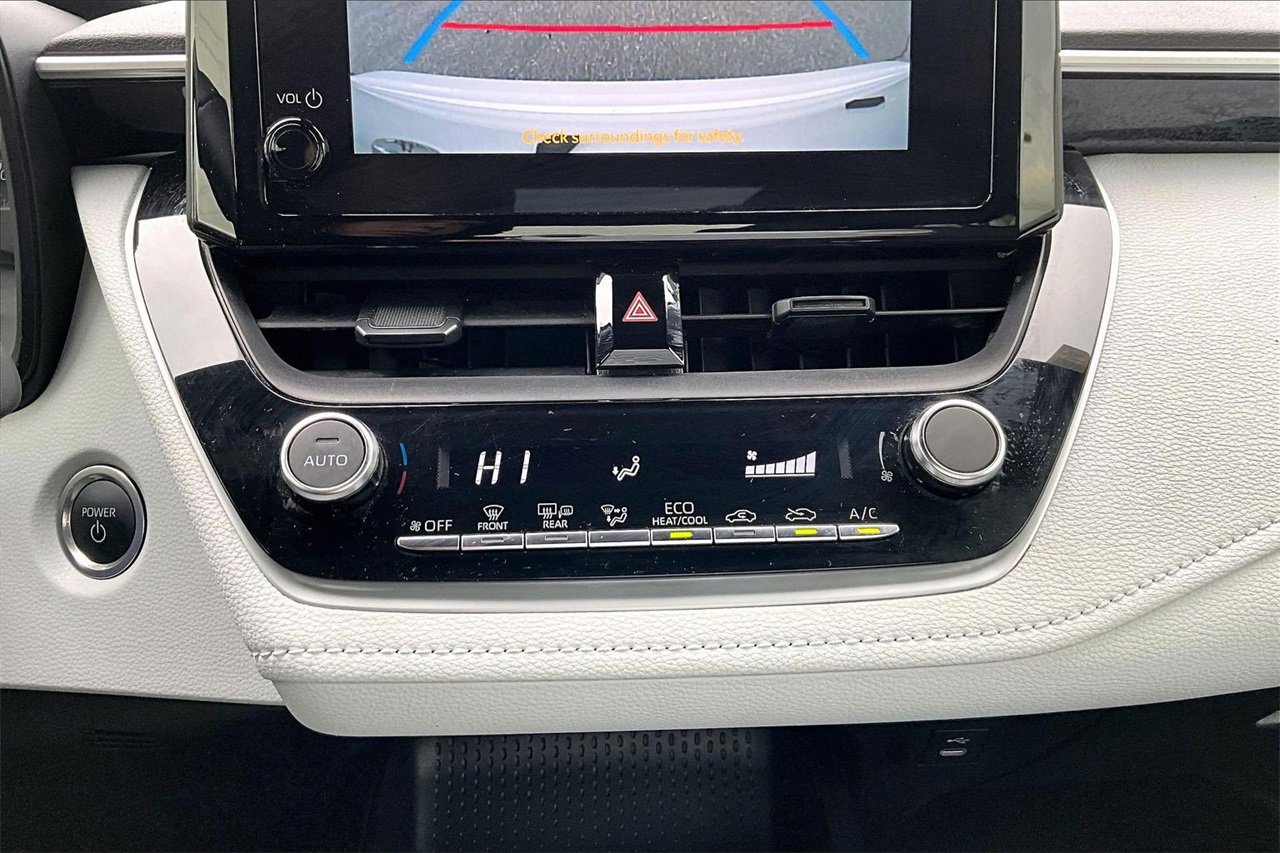 Used 2024 Toyota Corolla LE image 17