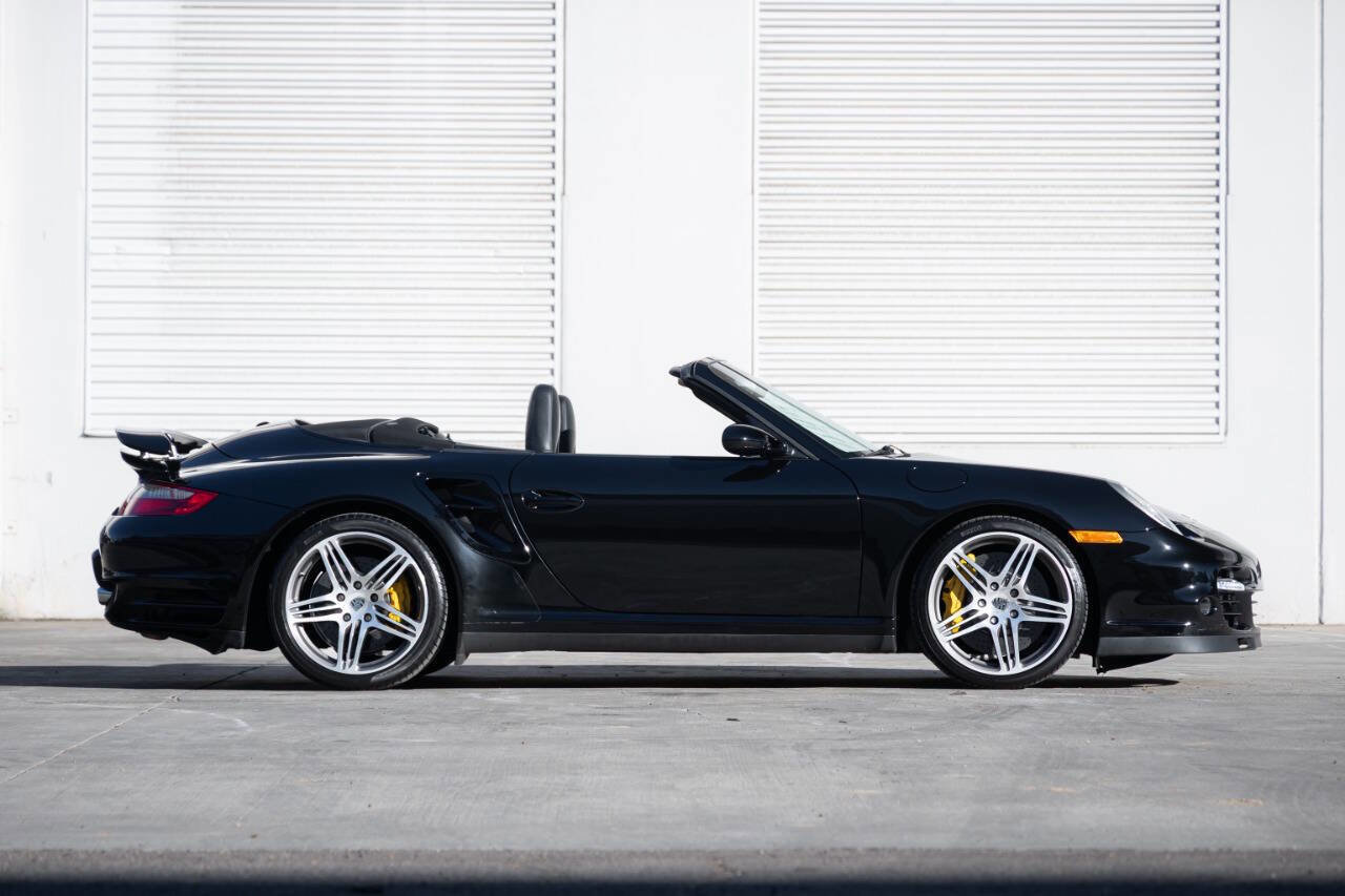 Used 2009 Porsche 911 Turbo image 8