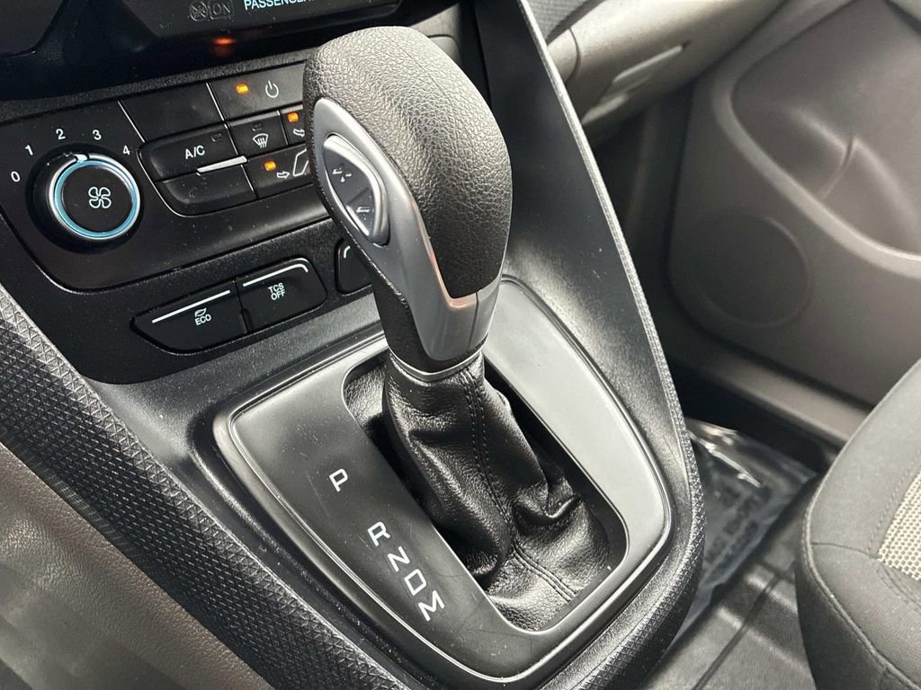 Used 2023 Ford Transit Connect XL image 27