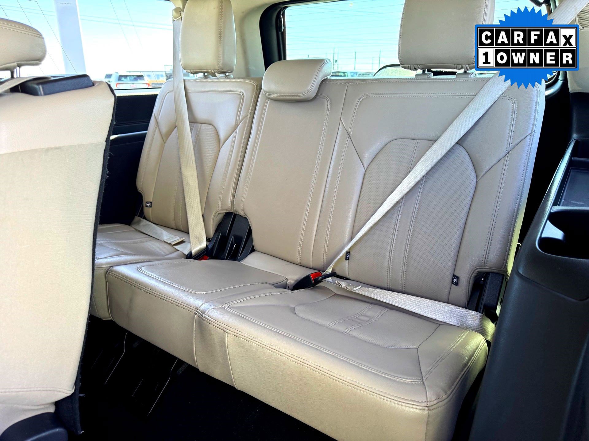 Used 2024 Ford Expedition Max Limited image 17