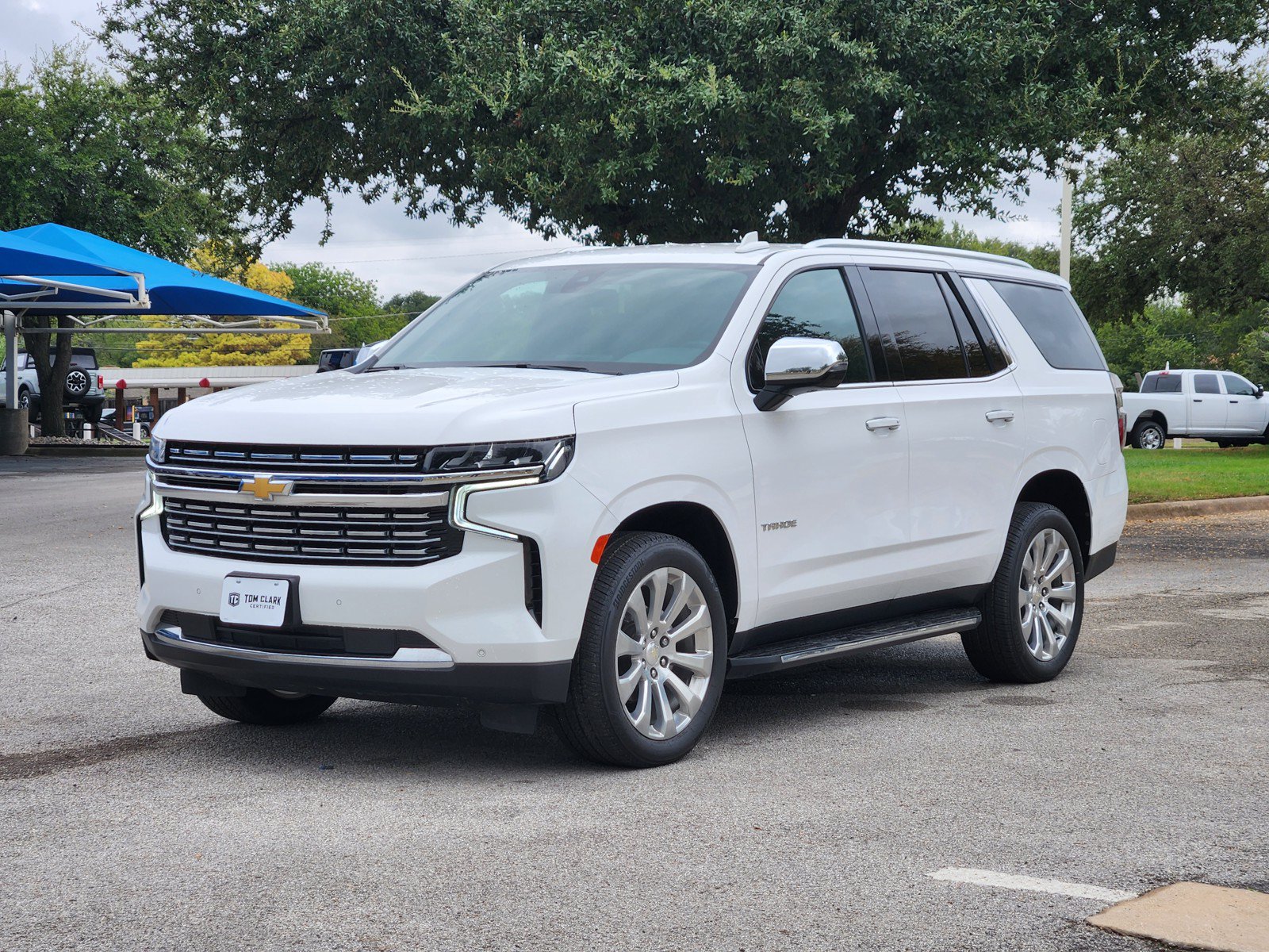 Used 2021 Chevrolet Tahoe Premier RWD image 2