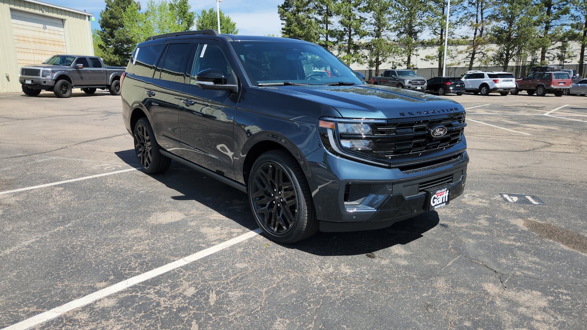 New 2026 Ford Expedition Platinum w/ Stealth Performance Package AWD/4WD image 18