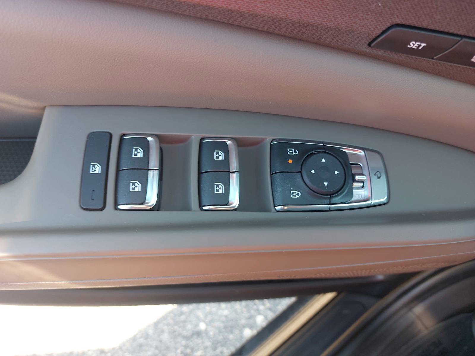 New 2026 Kia Carnival SX FWD image 30
