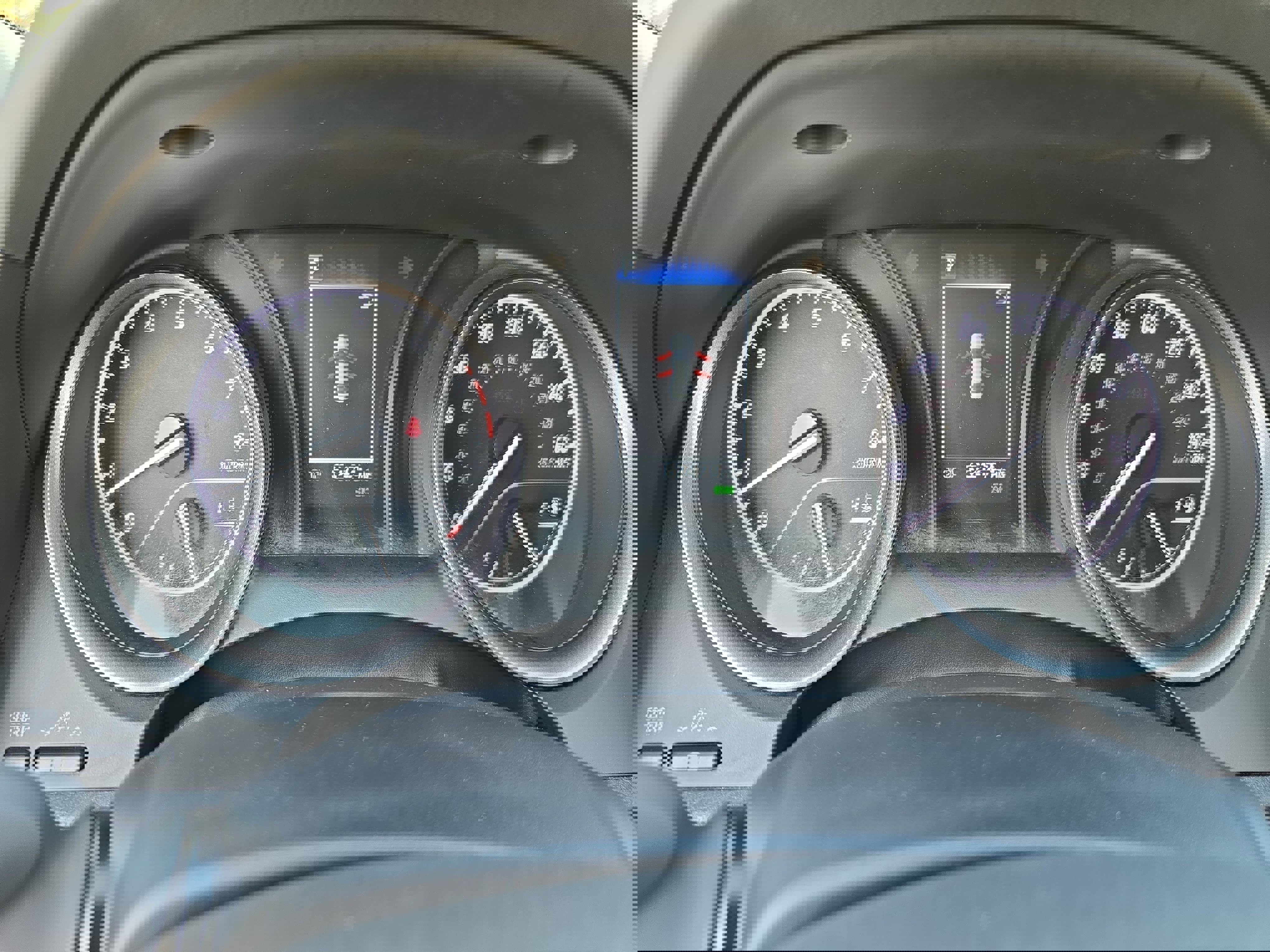 Used 2024 Toyota Camry SE w/ Cold Weather Package image 18