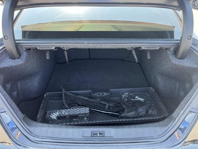 Used 2023 Nissan Maxima SR w/ Sport Mat Group FWD image 11